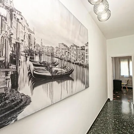 Homes In - Europa *